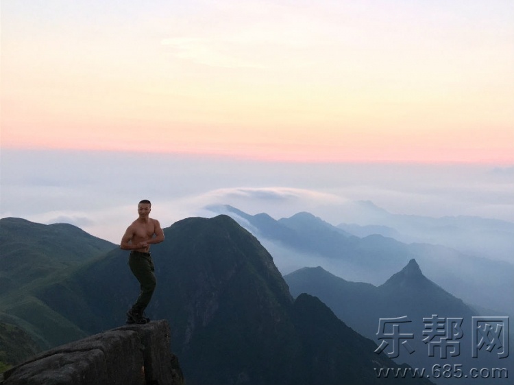 三登齐云山 (42).jpg