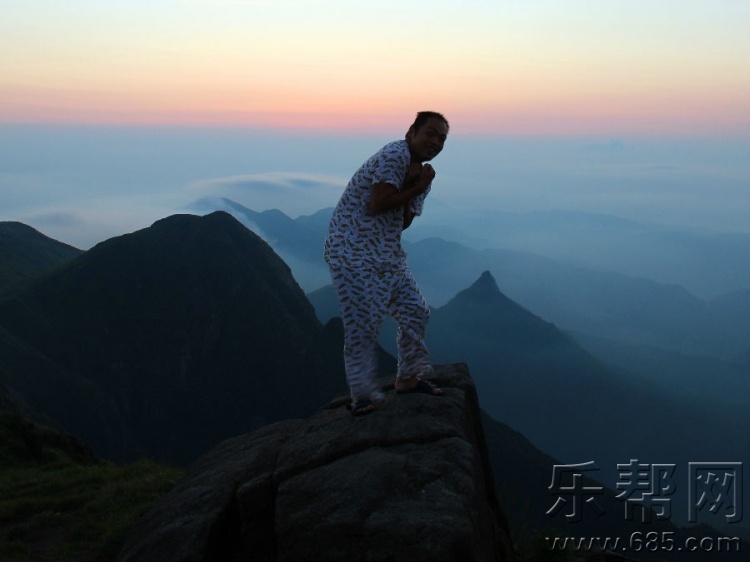 三登齐云山 (40).jpg